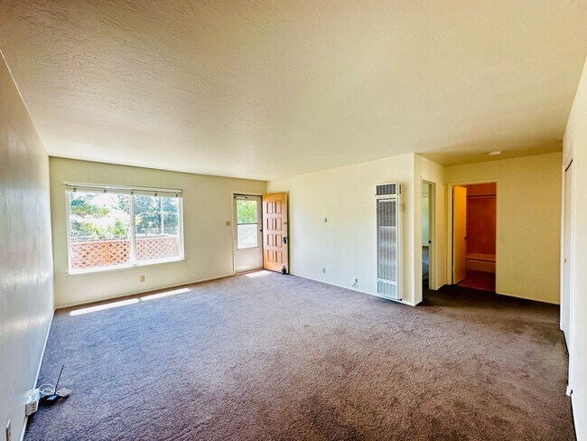 Foto del edificio - Downtown Benicia Duplex