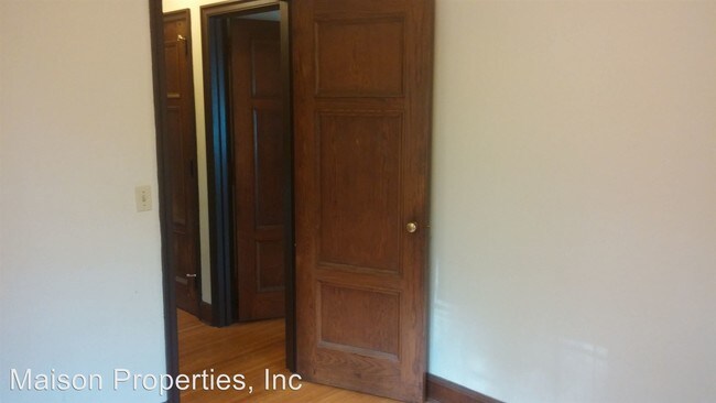 Building Photo - 125 Highland Pkwy