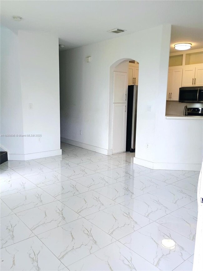 Foto del edificio - 7803 NW 116th Ave