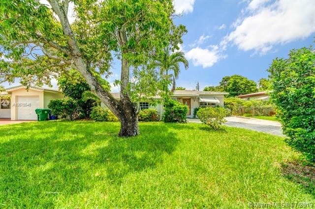 Primary Photo - 3200 SW 67th Way
