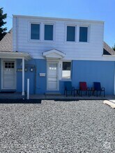 Building Photo - 52 Dunbar Ave