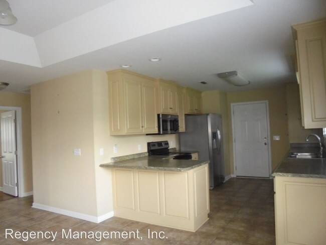 Building Photo - 3 br, 2 bath House - 312 King Street
