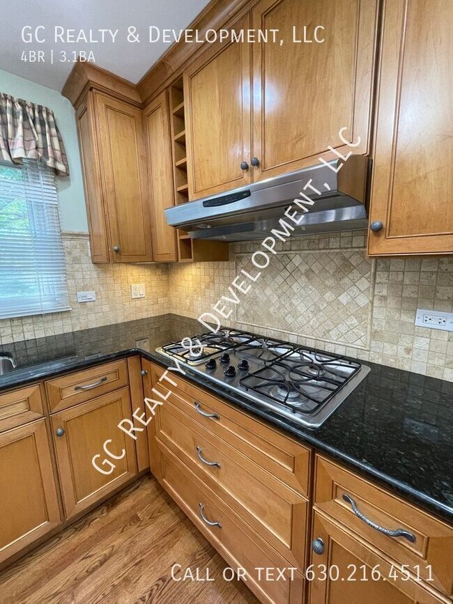 Building Photo - ***1/2 MONTH FREE RENT / NORTHGATE SUBDIVI...