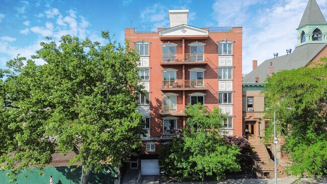 Foto del edificio - 279 Prospect Ave