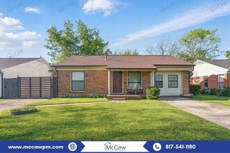 Building Photo - 4710 Wateka Dr