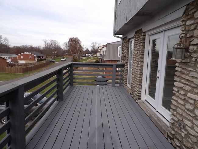 Foto del edificio - 409 Ridgewood Ln