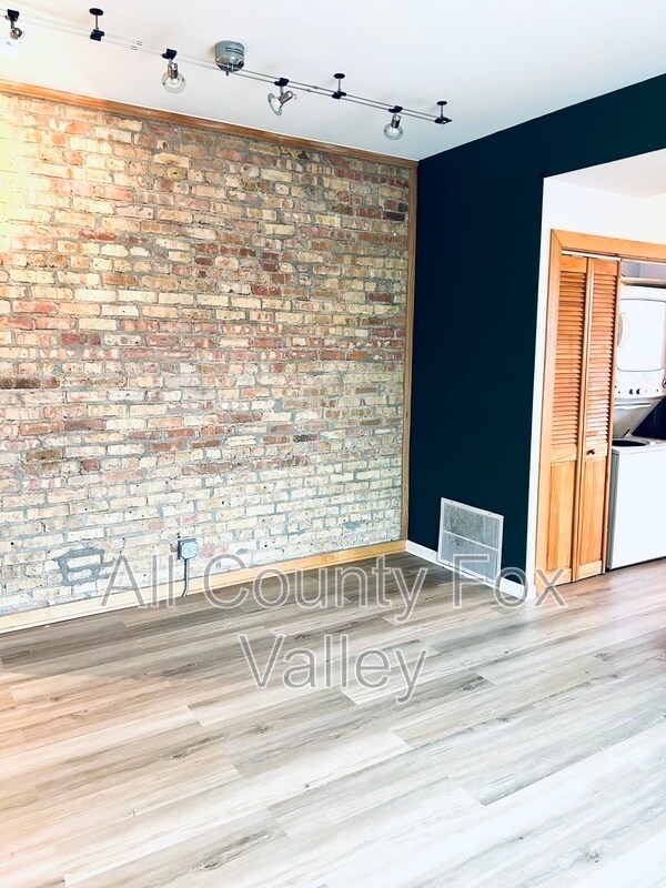 Foto del edificio - 7302 N Wolcott Ave