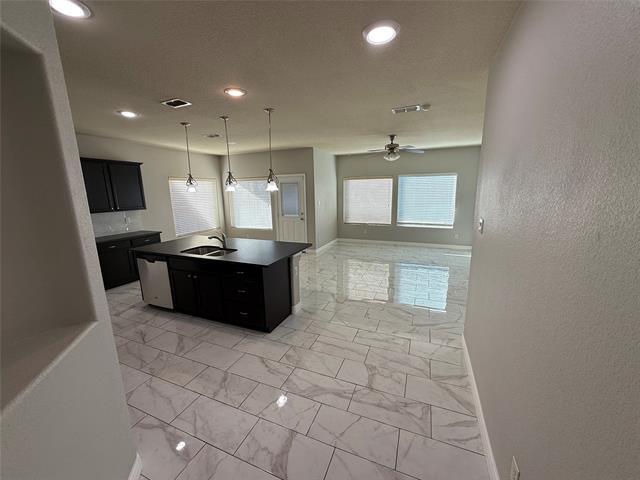 Building Photo - 1740 Capulin Rd