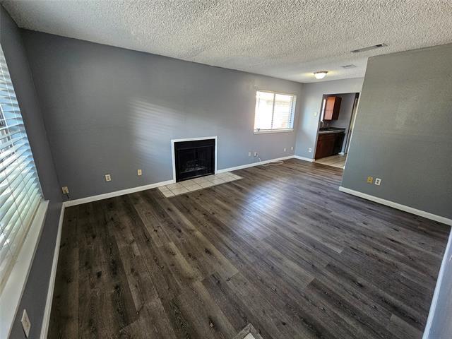Building Photo - 1621 Windsong Ln
