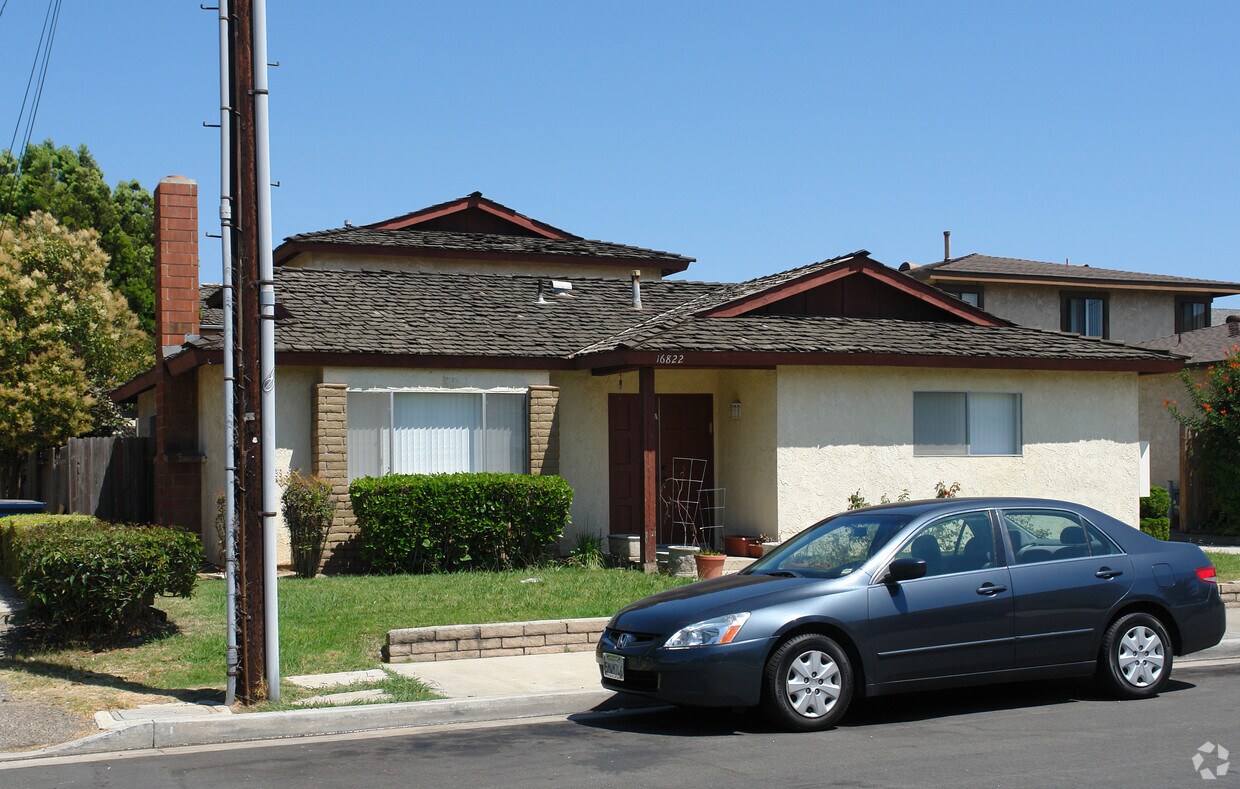 Foto del edificio - 16822 Hoskins St