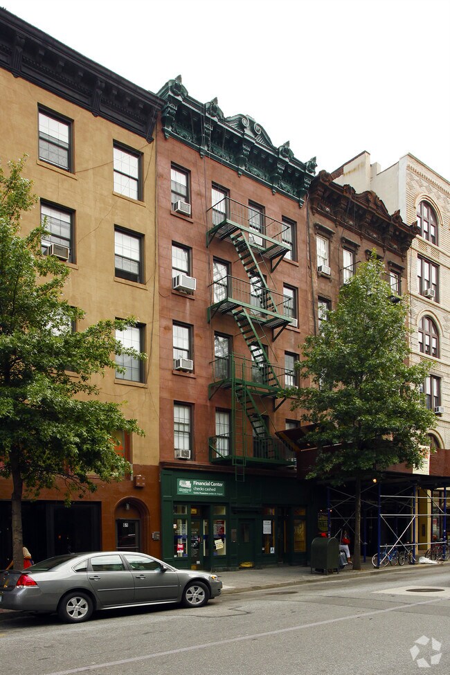 Building Photo - 59 W 8th St