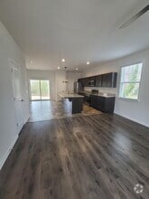 Building Photo - 153 Valley Creek Dr