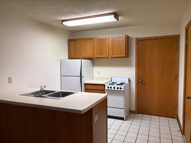 Foto del edificio - 402 W Dayton St