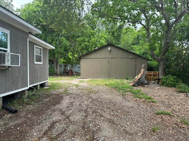 Foto del edificio - 306 Sutton St