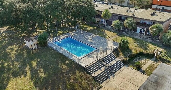 Building Photo - 408 Marshall Ct