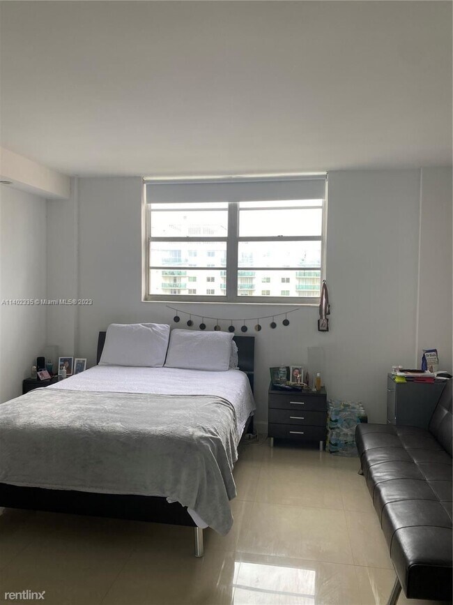 Foto del edificio - 2 br, 2 bath Condo - 19390 Collins Ave Apt...