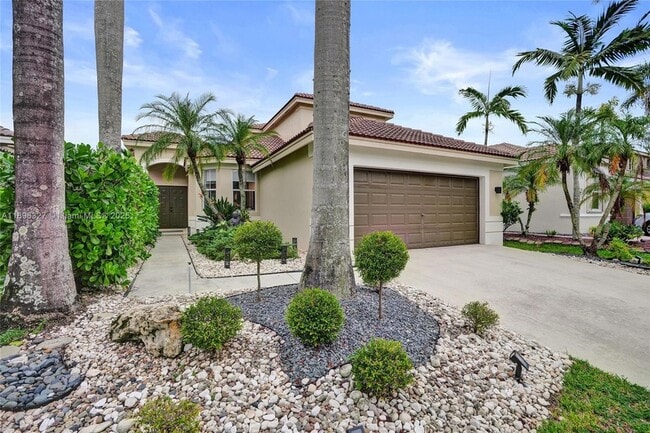 Photo - 1725 Winterberry Ln House