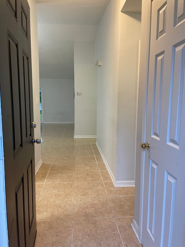 Building Photo - 8948 Cherrystone Ln