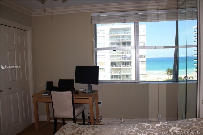 Building Photo - 5750 Collins Ave