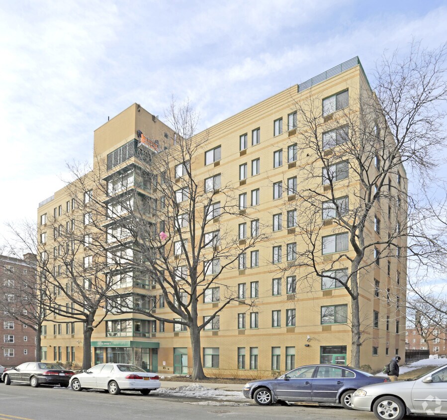 Council Towers VI Apartments in Flushing, NY