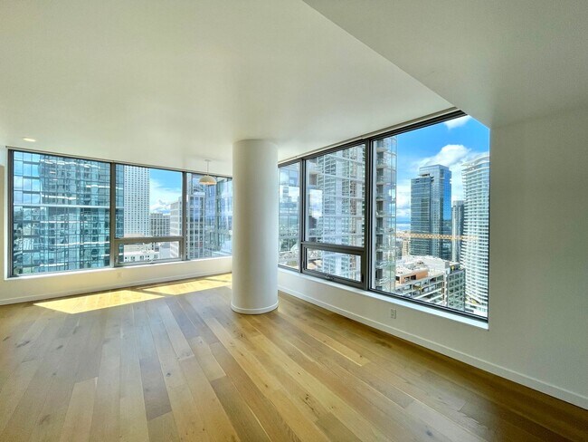 Building Photo - Great Condo For Rent