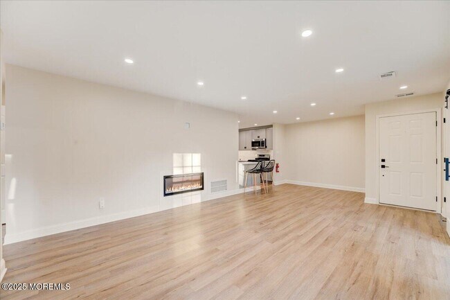 Foto del edificio - 152 Frontier Way