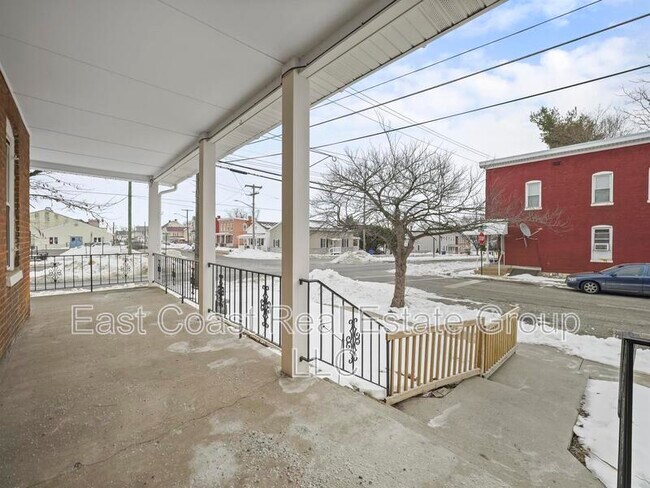 Foto del edificio - 1001 Pope Ave