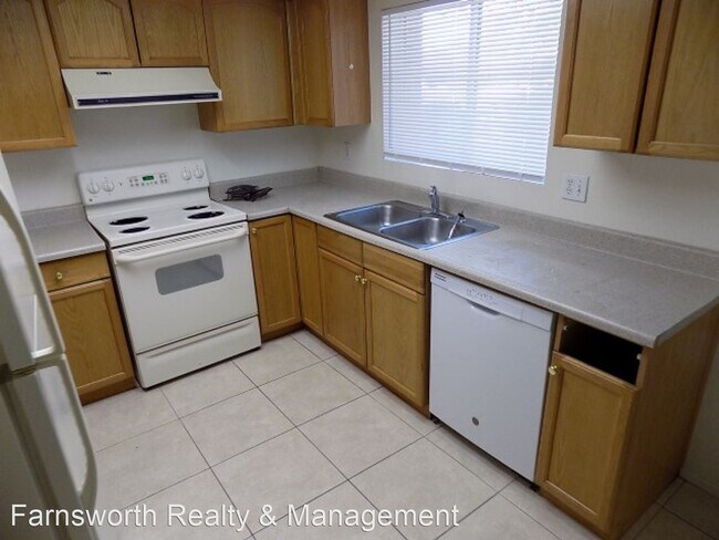 Foto del edificio - 3 br, 2 bath House - 19 W Concorda #101