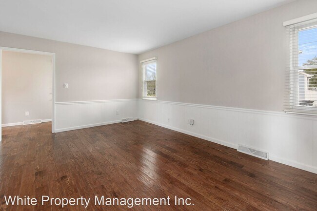 Foto del edificio - 3 br, 2.5 bath House - 11117 Kingfisher Drive