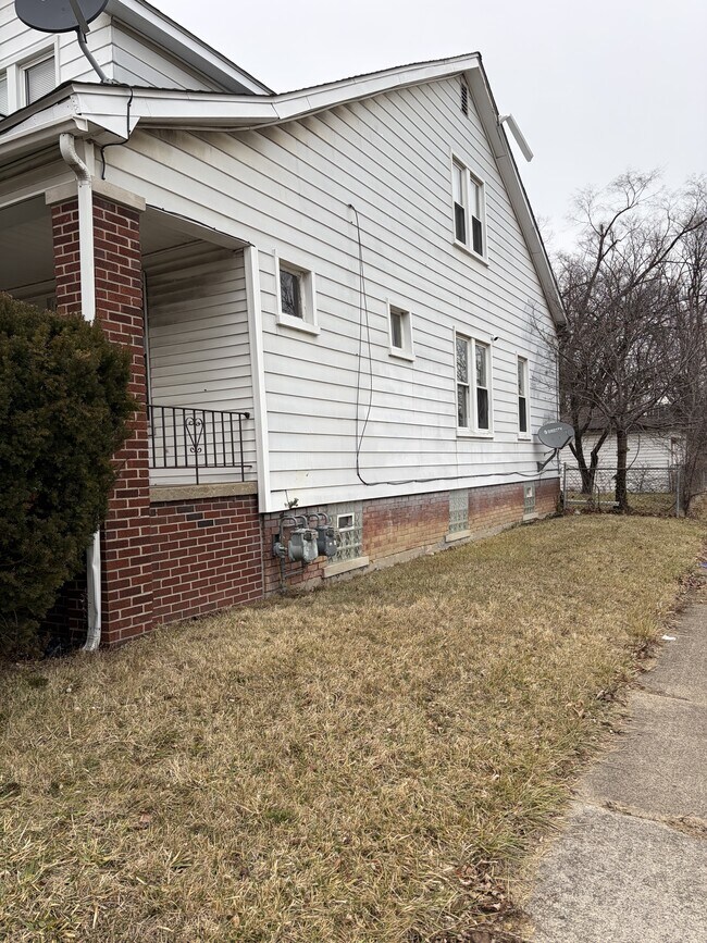 Foto del edificio - 5902 Wayburn St
