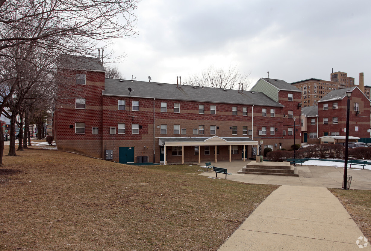 Primary Photo - University City Townhomes