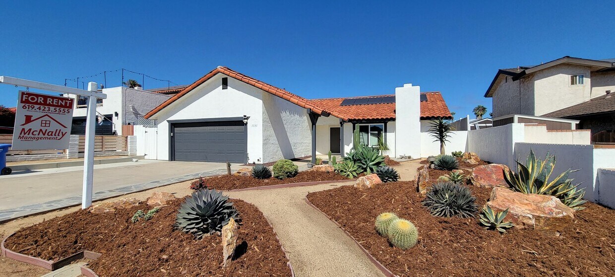 Primary Photo - House with many upgraded features