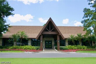Building Photo - 256 Palm Dr