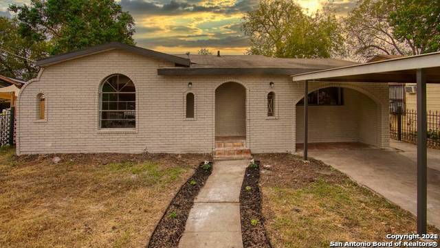 Foto principal - 710 Price Ave