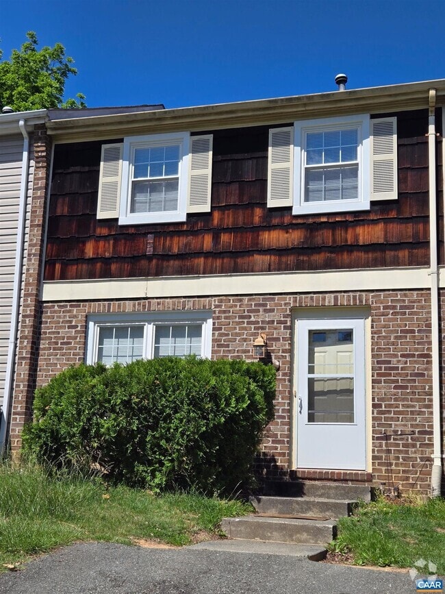 Building Photo - 1618 Townwood Ct