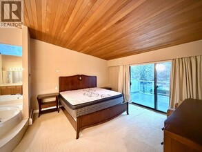 Building Photo - 26XX W 18th Ave