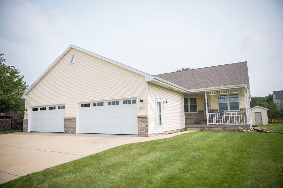 2814 N Wright Rd, Janesville, WI 53546 House Rental in Janesville, WI