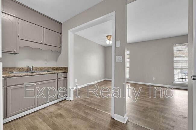 Foto del edificio - 3225 Avenue S