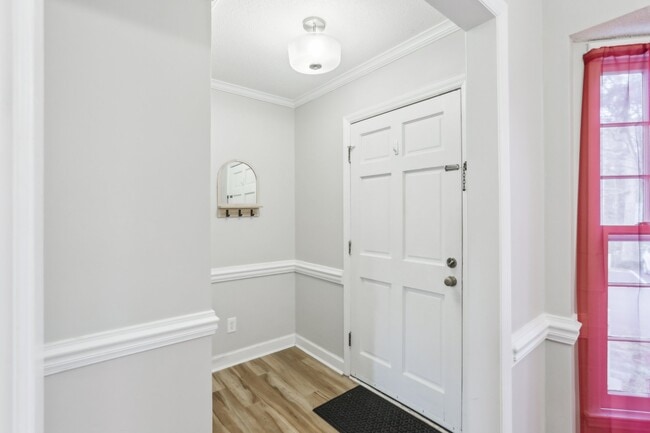 Foto del edificio - 4523 Hamptonshire Dr