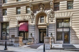 Building Photo - 21 Beacon St
