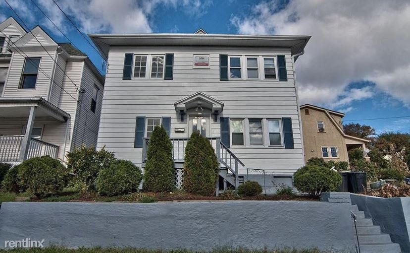 Foto principal - 3 br, 1 bath Duplex - 1221 Vine Street A