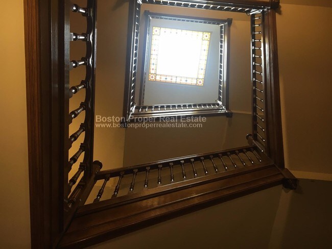 Foto del edificio - 218 Newbury St