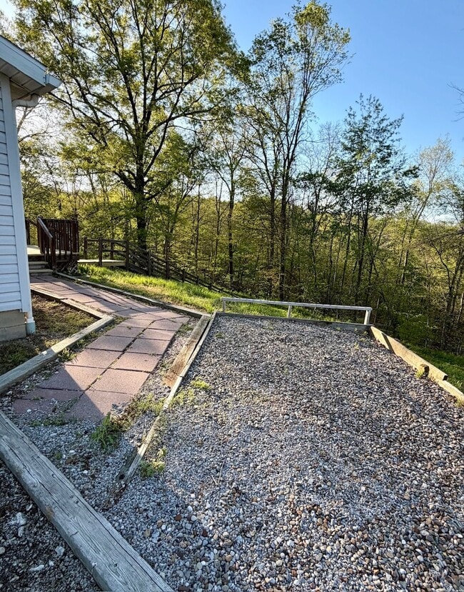Building Photo - 3406 OH-83