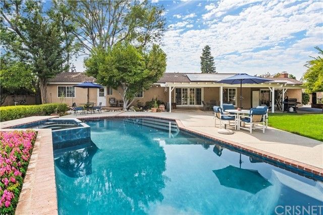 Foto principal - 9910 Donna Ave
