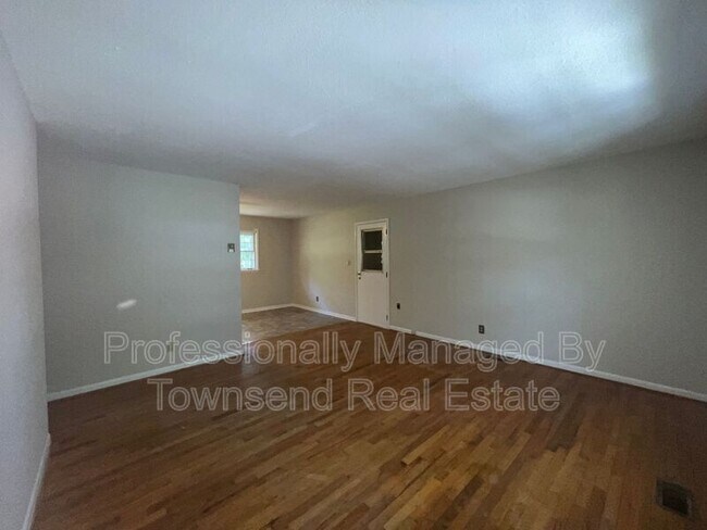 Foto del edificio - 2904 Collingwood St