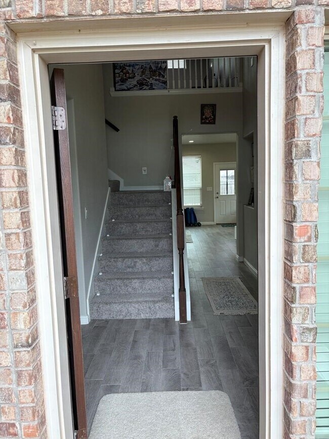 Building Photo - 1003 Fortitude Ct