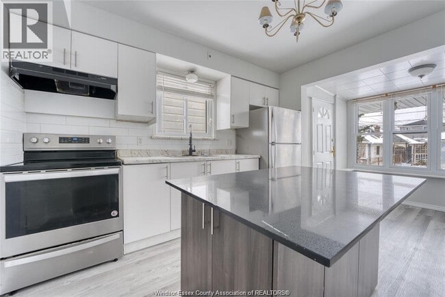 Building Photo - 1062 Howard Ave