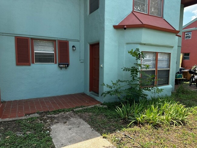 Building Photo - Fagelman Properties #6 (3821 Maplewood Ave)