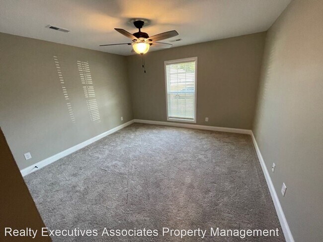 Building Photo - 3 br, 2 bath House - 226 Horton Lane