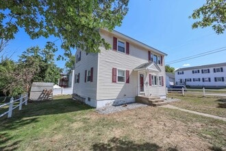 Building Photo - 245 Calef Rd